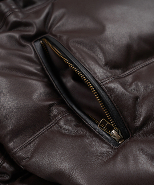 FRIZMWORKS(フリズムワークス)の「SNOWDON LAMBSKIN DOWN JACKET _ BROWN(ダウンジャケット/コート・メンズ・その他・MEDIUM/LARGE/X-LARGE/SMALL)」の8枚目の写真