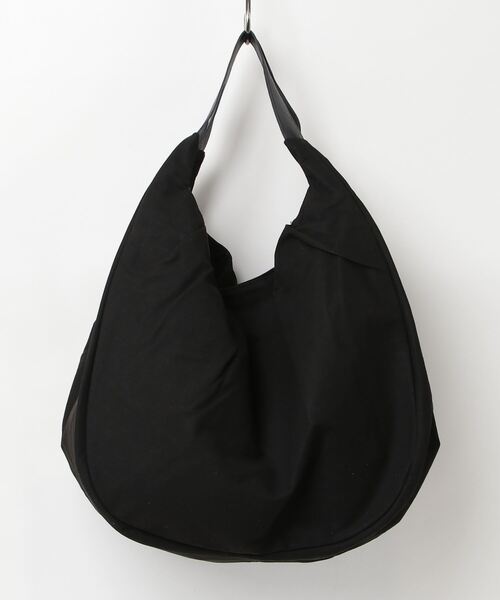 yorozu(ヨロズ)の「(CANNABIS別注) yorozu HAKAMA DRAPE TOTE(111YZ259CN)(トートバッグ・メンズ・ブラック・FREE)」の2枚目の写真