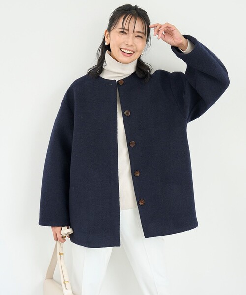 UNFILO（アンフィーロ）の「ボンディング フォルムコート（ノーカラーコート・レディース・ブラック系1/ネイビー系/ベージュ系・X-LARGE）」の8枚目の写真