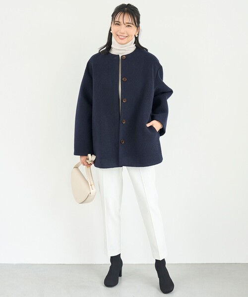 UNFILO（アンフィーロ）の「ボンディング フォルムコート（ノーカラーコート・レディース・ブラック系1/ネイビー系/ベージュ系・X-LARGE）」の10枚目の写真