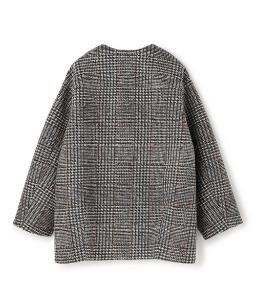 UNFILO（アンフィーロ）の「ボンディング フォルムコート（ノーカラーコート・レディース・ブラック系1/ネイビー系/ベージュ系・X-LARGE）」の16枚目の写真