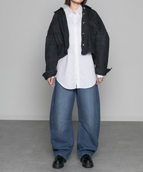mellomela.(メロメラ)の「バレルレッグデニムパンツ(デニムパンツ・レディース・ブルー/ライトブルー/ブルー系その他3・S/M/L/LL)」の11枚目の写真