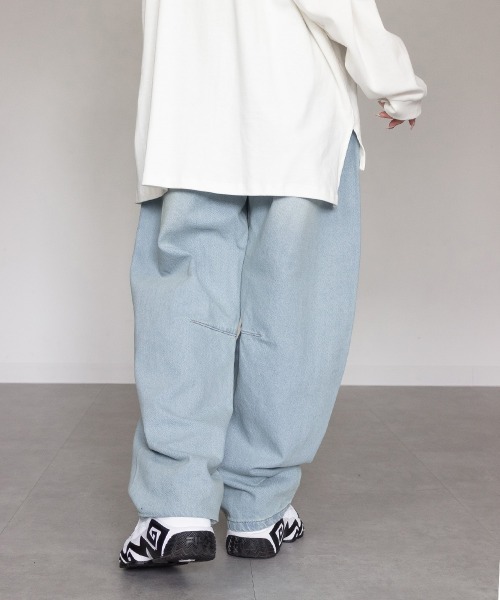 mellomela.(メロメラ)の「バレルレッグデニムパンツ(デニムパンツ・レディース・ブルー/ライトブルー/ブルー系その他3・S/M/L/LL)」の5枚目の写真