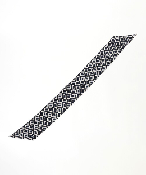 BEAMS F（ビームスエフ）の「Holliday & Brown / シルク ジオメトリック柄 スカーフ（マフラー・メンズ・ブラック/ベージュ・ONE SIZE）」の3枚目の写真