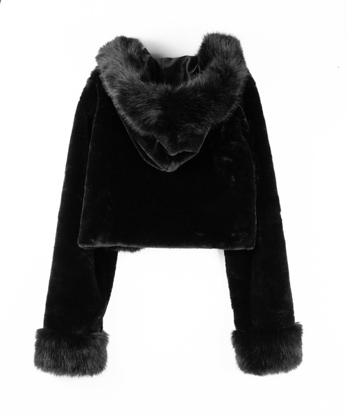 me+em select(ミームセレクト)の「【 2color 】フェイクファーフードレディーショートコート / fake fur hoodec lady short coat(その他アウター・レディース・ブラック/ホワイト・FREE)」の13枚目の写真
