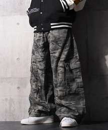 迷彩 カモフラージュ バレルレッグ カーゴパンツ / Camouflage Barrel Leg Cargo Pants