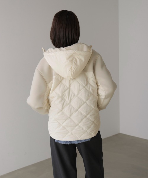 Bou Jeloud（ブージュルード）の「ドッキングフーディブルゾン（ブルゾン・レディース・ブラック/グレイッシュベージュ/アイボリー・38）」の12枚目の写真