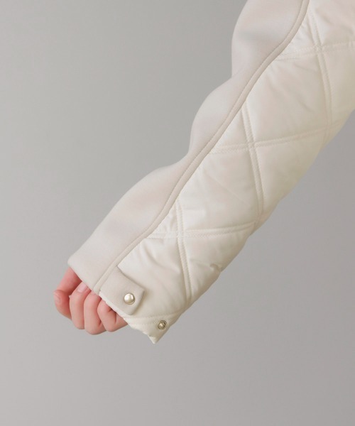 Bou Jeloud（ブージュルード）の「ドッキングフーディブルゾン（ブルゾン・レディース・ブラック/グレイッシュベージュ/アイボリー・38）」の19枚目の写真