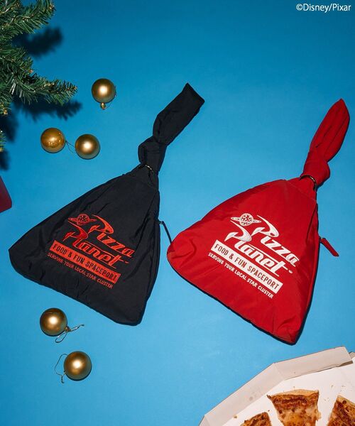 AMERICAN HOLIC（アメリカンホリック）の「【PIZZA PLANET】トライアングルBAG（エコバッグ/サブバッグ・レディース・レッド/ブラック・FREE）」の3枚目の写真