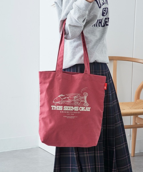 ROOTOTE(ルートート)の「【ROOTOTE】IP.トール.PEANUTS-1A 8501(トートバッグ・レディース・ブラック/アイボリー/レッド/イエロー/グレー/ライトブルー・FREE)」の6枚目の写真