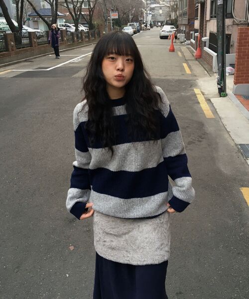 POKER FACE（ポーカーフェイス）の「BLOCK ROUND NECK KINT GREY/NAVY（ニット/セーター・メンズ・ライトグレー・46/48/50）」の3枚目の写真