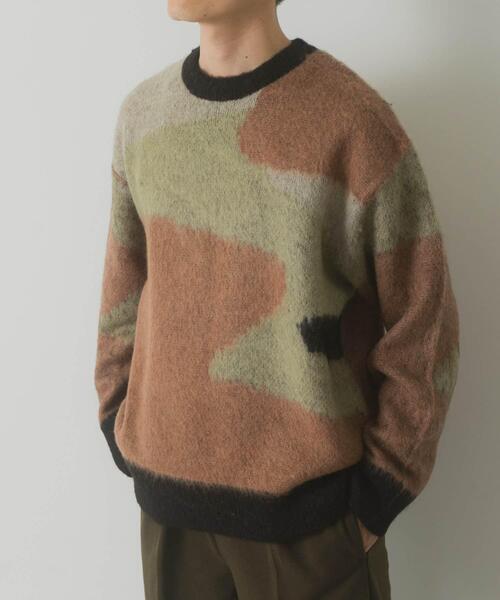 ITEMS URBANRESEARCH（アイテムズ アーバンリサーチ）の「モヘヤタッチカモフラリラックスニット（ニット/セーター・メンズ・ブルー/ブラック/グリーン・LARGE/MEDIUM）」の2枚目の写真