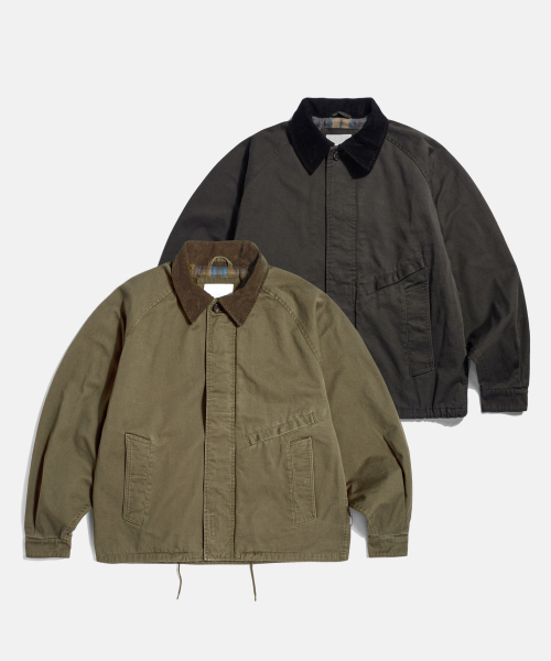 ESPIONAGE（エスピオナジ）の「Short Hunting Jacket Taupe（ミリタリージャケット・レディース・その他・MEDIUM/LARGE/X-LARGE）」の4枚目の写真