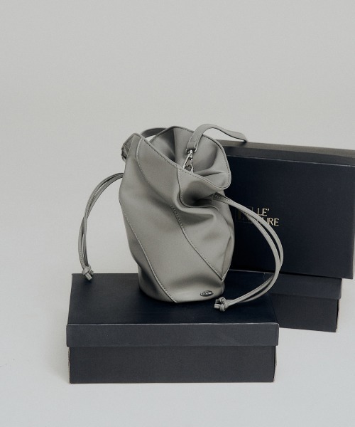LE'RURE(リルアー)の「Flower vase bag(ハンドバッグ・レディース・バーガンディー/グレー/ブラック・FREE)」の12枚目の写真