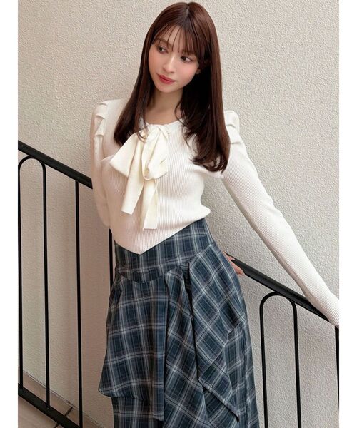 RESEXXY（リゼクシー）の「ボウタイニットトップス（ニット/セーター・レディース・ラベンダー/ホワイト/ブラック・FREE）」の19枚目の写真