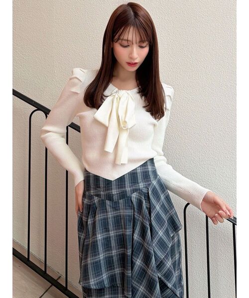 RESEXXY（リゼクシー）の「ボウタイニットトップス（ニット/セーター・レディース・ラベンダー/ホワイト/ブラック・FREE）」の18枚目の写真