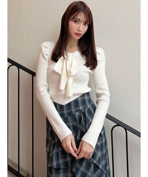 RESEXXY（リゼクシー）の「ボウタイニットトップス（ニット/セーター・レディース・ラベンダー/ホワイト/ブラック・FREE）」の17枚目の写真