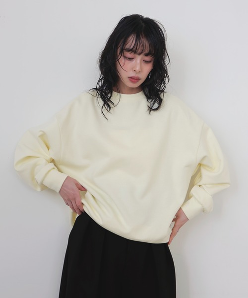 LIAN（リアン）の「オーバーサイズスウェットプルオーバー（スウェット・レディース・杢グレー/オフホワイト/イエロー/ピンク・FREE）」の17枚目の写真