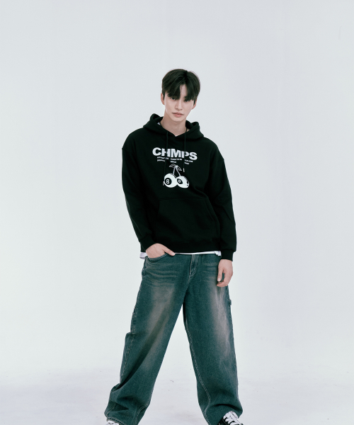 BORN CHAMPS（ボーンチャンプス）の「本8トリ裏起毛フードパーカーB24FT06BK（パーカー・レディース・その他・LARGE/SMALL/MEDIUM）」の2枚目の写真