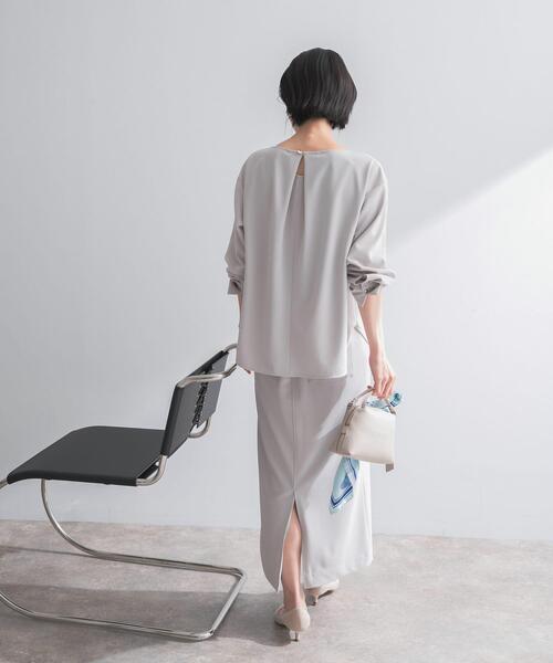 URBAN RESEARCH ROSSO WOMEN（アーバンリサーチ　ロッソ）の「ストレッチジョーゼットブラウス（シャツ/ブラウス・レディース・ホワイト/グレー系その他/ネイビー・FREE）」の13枚目の写真