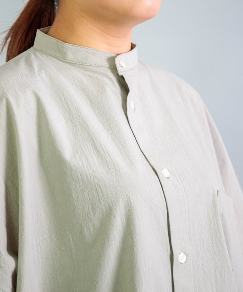 Yarmo（ヤーモ）の「[Yarmo] Vintage Finish Cotton Roll Up Sleeve Boxy Shirts（シャツ/ブラウス・レディース・ホワイト/グレー・FREE）」の14枚目の写真