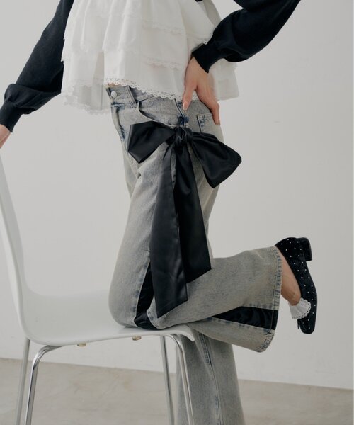 Chico（チコ）の「【SALON by Chico】取り外しリボンサイドラインストレートルーズデニム（デニムパンツ・レディース・グレー/ブルー系その他・MEDIUM/SMALL）」の11枚目の写真