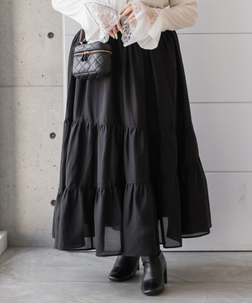 CLETTE(クレット)の「CLETTEオリジナルななめティアードシアースカート(スカート・レディース・ブラック/カーキ/グレイッシュベージュ・4L/3L/LL)」の2枚目の写真
