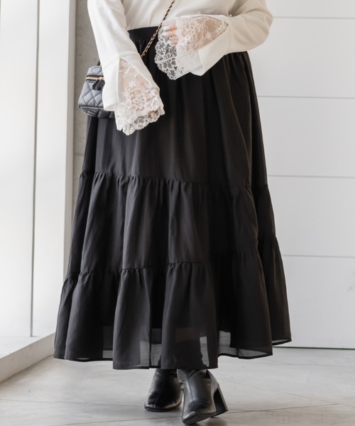 CLETTE(クレット)の「CLETTEオリジナルななめティアードシアースカート(スカート・レディース・ブラック/カーキ/グレイッシュベージュ・4L/3L/LL)」の4枚目の写真