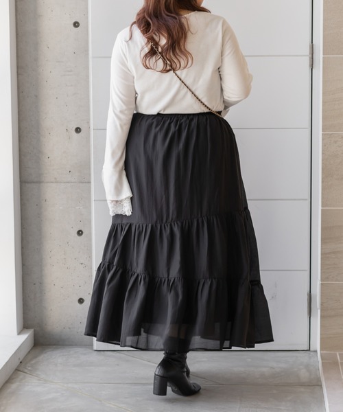 CLETTE(クレット)の「CLETTEオリジナルななめティアードシアースカート(スカート・レディース・ブラック/カーキ/グレイッシュベージュ・4L/3L/LL)」の7枚目の写真