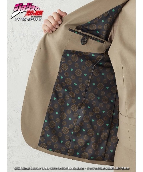 Perfect Suit FActory（パーフェクトスーツファクトリー）の「アニメ『ジョジョの奇妙な冒険 スターダストクルセイダース』セットアップジャケット【DIO】（スーツジャケット・メンズ・ベージュ・3L/LL/L/M/S/SS）」の11枚目の写真