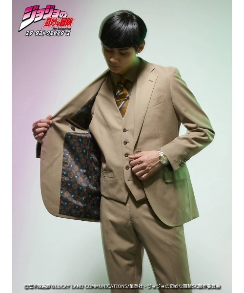 Perfect Suit FActory（パーフェクトスーツファクトリー）の「アニメ『ジョジョの奇妙な冒険 スターダストクルセイダース』セットアップジャケット【DIO】（スーツジャケット・メンズ・ベージュ・3L/LL/L/M/S/SS）」の14枚目の写真