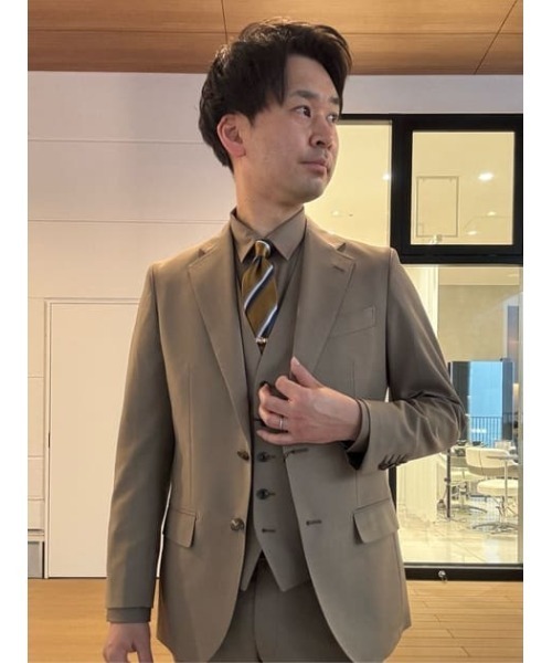 Perfect Suit FActory（パーフェクトスーツファクトリー）の「アニメ『ジョジョの奇妙な冒険 スターダストクルセイダース』セットアップジャケット【DIO】（スーツジャケット・メンズ・ベージュ・3L/LL/L/M/S/SS）」の19枚目の写真