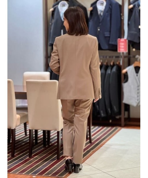 Perfect Suit FActory（パーフェクトスーツファクトリー）の「アニメ『ジョジョの奇妙な冒険 スターダストクルセイダース』セットアップジャケット【DIO】（スーツジャケット・メンズ・ベージュ・3L/LL/L/M/S/SS）」の22枚目の写真