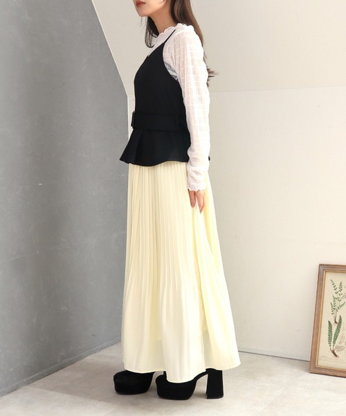 CECIL McBEE(セシルマクビー)の「バイカラーキャミワンピース チュールシャーリングTセット(ワンピース・レディース・グレー/ブラック・MEDIUM)」の5枚目の写真