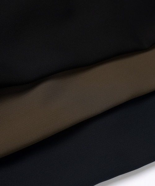 CULLNI(クルニ)の「Dry Stretch Cloth Extra Wide Drawstring Pant(スラックス・メンズ・ネイビー/ブラウン/ブラック・2/1/0)」の19枚目の写真