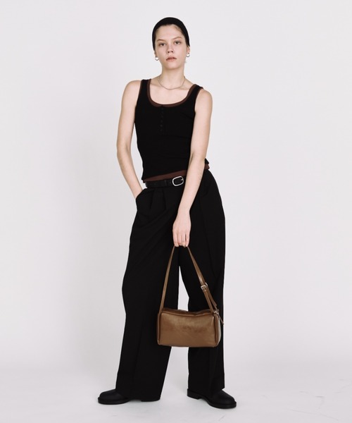 arholiday.standard(エーアールホリデースタンダード)の「2way square double strap shoulder bag / 2wayスクエアダブルストラップショルダーバッグ(ショルダーバッグ・レディース・キャメル/ブラック・FREE)」の20枚目の写真