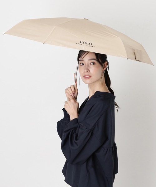POLO RALPH LAUREN（ポロ ラルフ ローレン）の「遮光100％ 遮熱 折りたたみ日傘 ショルダーバッグ付 ポロベア（折りたたみ傘・レディース・ベージュ/ネイビー・FREE）」の5枚目の写真