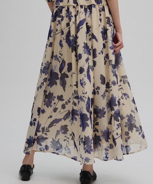 Ameri（アメリ）の「GRAINY FLOWER CHIFFON DRESS（ドレス・レディース・アイボリー/ブラック・SMALL/MEDIUM）」の7枚目の写真
