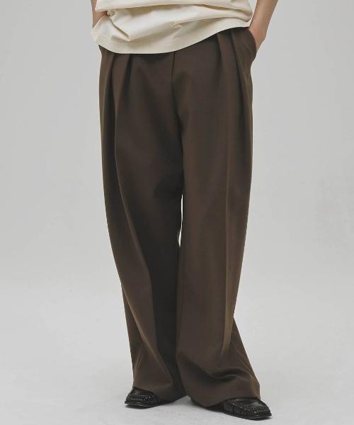 TODAYFUL(トゥデイフル)の「【TODAYFUL/トゥデイフル】Bonding Wide Trousers/ボンディングワイドトラウザーパンツ(スラックス・レディース・モスグリーン/チャコールグレー/ブラック/ダークブラウン・36/38)」の4枚目の写真