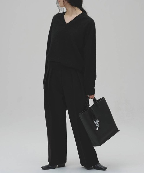 TODAYFUL(トゥデイフル)の「【TODAYFUL/トゥデイフル】Bonding Wide Trousers/ボンディングワイドトラウザーパンツ(スラックス・レディース・モスグリーン/チャコールグレー/ブラック/ダークブラウン・36/38)」の7枚目の写真