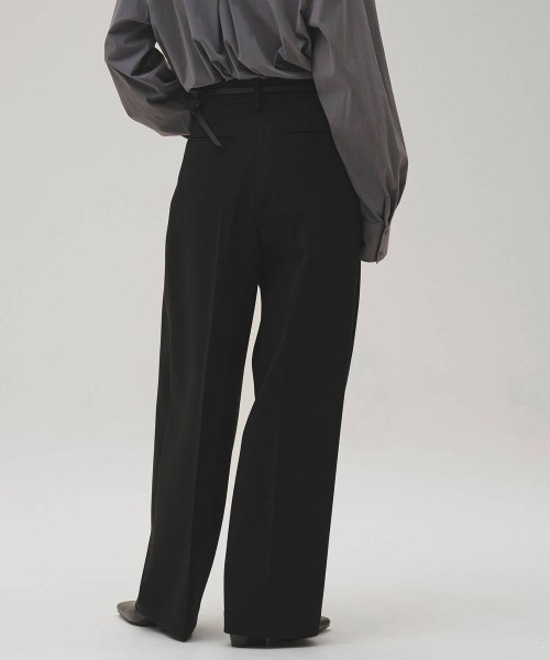 TODAYFUL(トゥデイフル)の「【TODAYFUL/トゥデイフル】Bonding Wide Trousers/ボンディングワイドトラウザーパンツ(スラックス・レディース・モスグリーン/チャコールグレー/ブラック/ダークブラウン・36/38)」の6枚目の写真