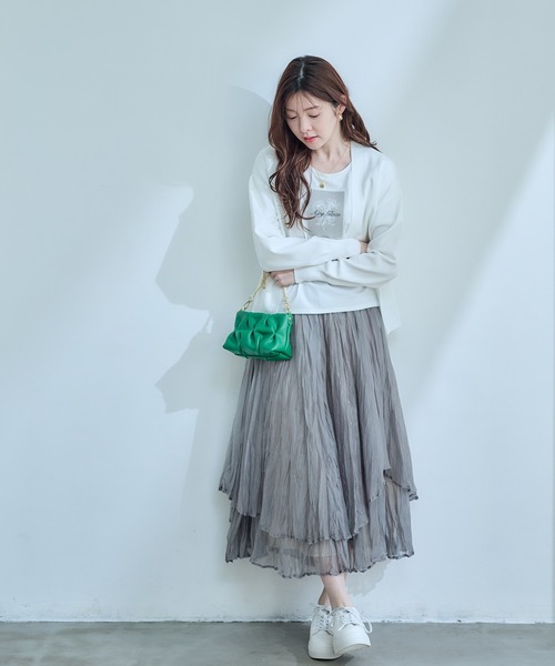 12Twelve Agenda(トゥエルブ アジェンダ)の「Vネックゆるニットカーディガン(カーディガン/ボレロ・レディース・ネイビー/イエロー/オフホワイト・M)」の19枚目の写真