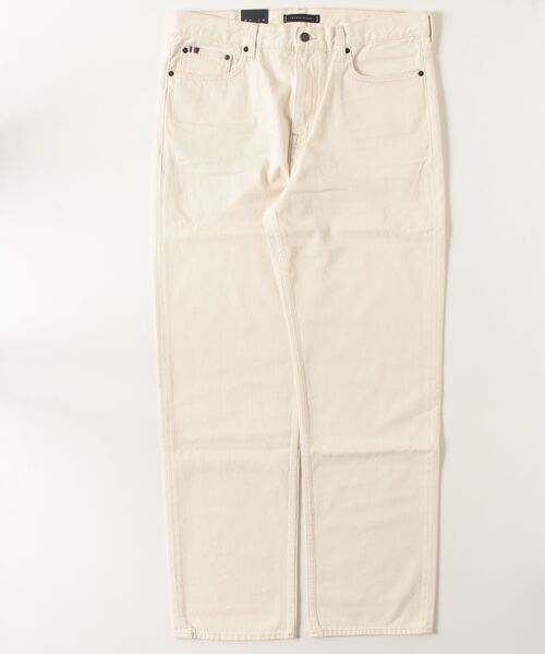 TOMMY HILFIGER(トミーヒルフィガー)の「リラックスリバーガーメントダイジーンズ(デニムパンツ・メンズ・ホワイト・32inch/34inch)」の1枚目の写真