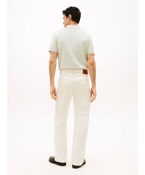 TOMMY HILFIGER(トミーヒルフィガー)の「リラックスリバーガーメントダイジーンズ(デニムパンツ・メンズ・ホワイト・32inch/34inch/30inch/36inch)」の4枚目の写真