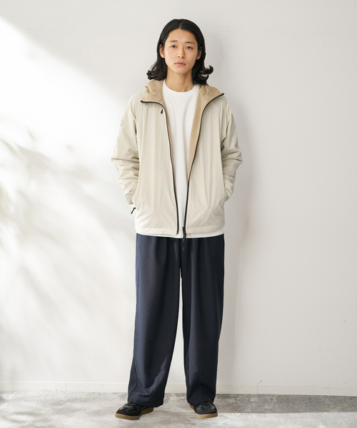 B.C STOCK（ベーセーストック）の「AIR-CORE リバーシブルダンボールパーカー（ブルゾン・メンズ・カーキ/アイボリー/ブルー系その他・MEDIUM/LARGE）」の4枚目の写真