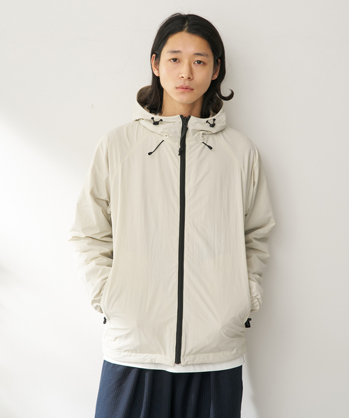 B.C STOCK（ベーセーストック）の「AIR-CORE リバーシブルダンボールパーカー（ブルゾン・メンズ・カーキ/アイボリー/ブルー系その他・MEDIUM/LARGE）」の6枚目の写真