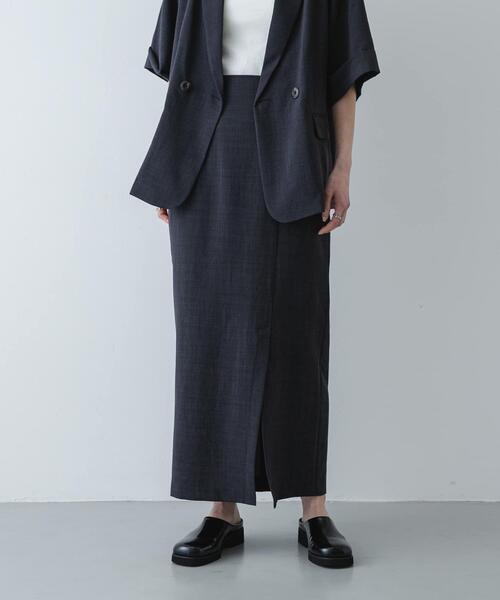 SENSE OF PLACE by URBAN RESEARCH(センスオブプレイスバイアーバンリサーチ)の「『一部WEB限定』『UR TECH DRYLUXE』リネンライクスリットタイトスカート(スカート・レディース・ベージュ/ブラック/ライトベージュ/チャコールグレー・X-SMALL/SMALL/MEDIUM/LARGE/TALL)」の1枚目の写真