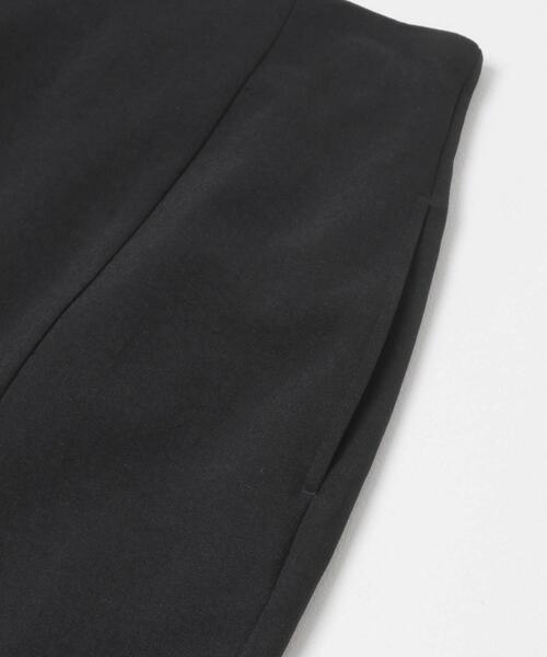 SENSE OF PLACE by URBAN RESEARCH(センスオブプレイスバイアーバンリサーチ)の「『一部WEB限定』『UR TECH DRYLUXE』リネンライクスリットタイトスカート(スカート・レディース・ベージュ/ブラック/ライトベージュ/チャコールグレー・X-SMALL/SMALL/MEDIUM/LARGE/TALL)」の17枚目の写真