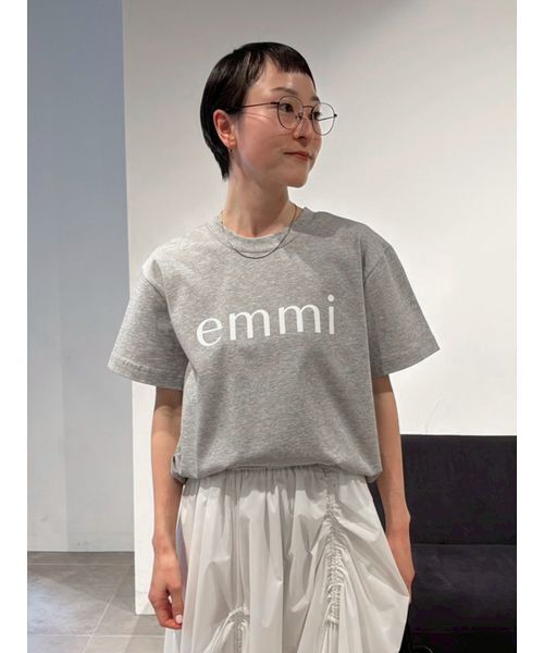 emmi(エミ)の「【ONLINE限定カラーあり】eco emmiロゴTシャツ/UVカット(Tシャツ/カットソー・レディース・ホワイト/ライトブルー/ベージュ/グレー/ピンク/ライム/イエロー/ダークネイビー・F)」の19枚目の写真
