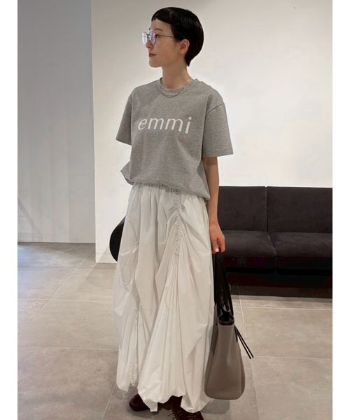 emmi(エミ)の「【ONLINE限定カラーあり】eco emmiロゴTシャツ/UVカット(Tシャツ/カットソー・レディース・ホワイト/ライトブルー/ベージュ/グレー/ピンク/ライム/イエロー/ダークネイビー・F)」の18枚目の写真